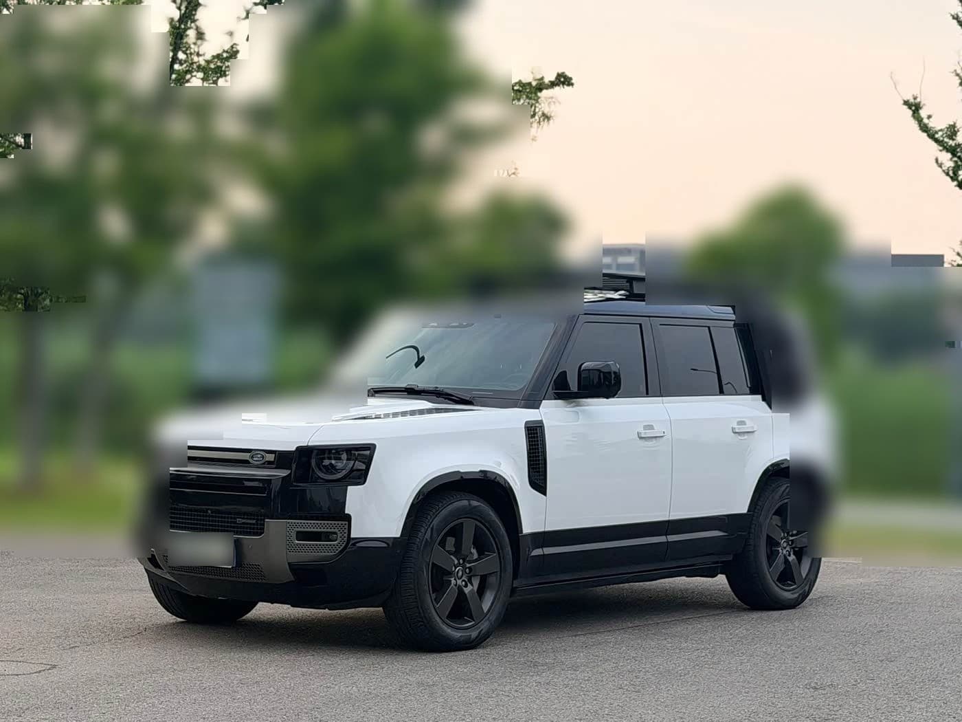 2023 Land Rover Defender
