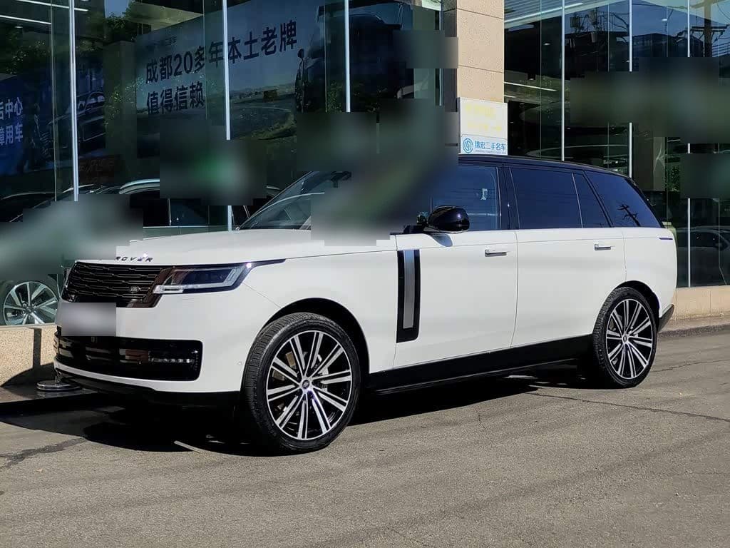2024 Land Rover Range Rover front exterior