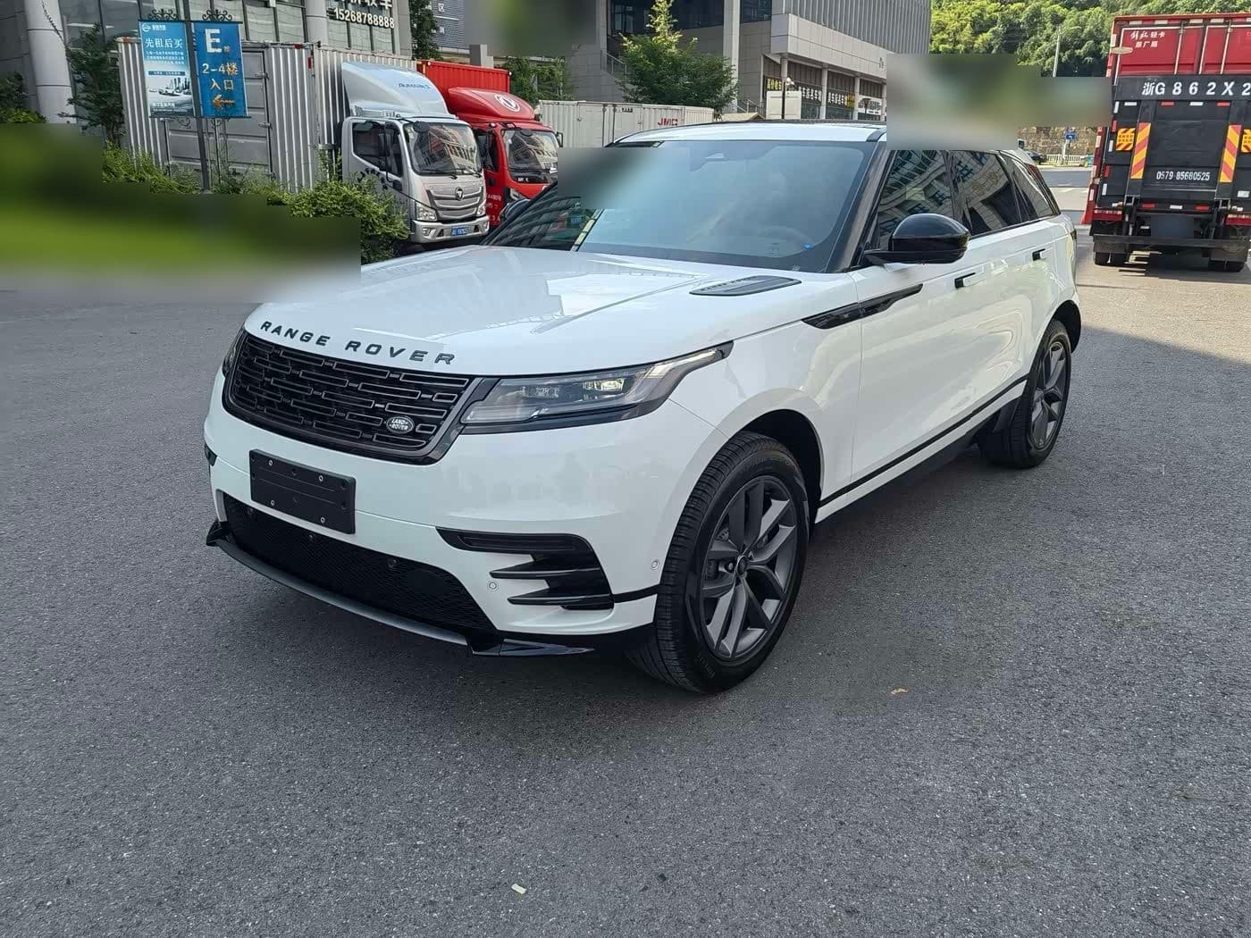 2025 Land Rover Range Rover Velar