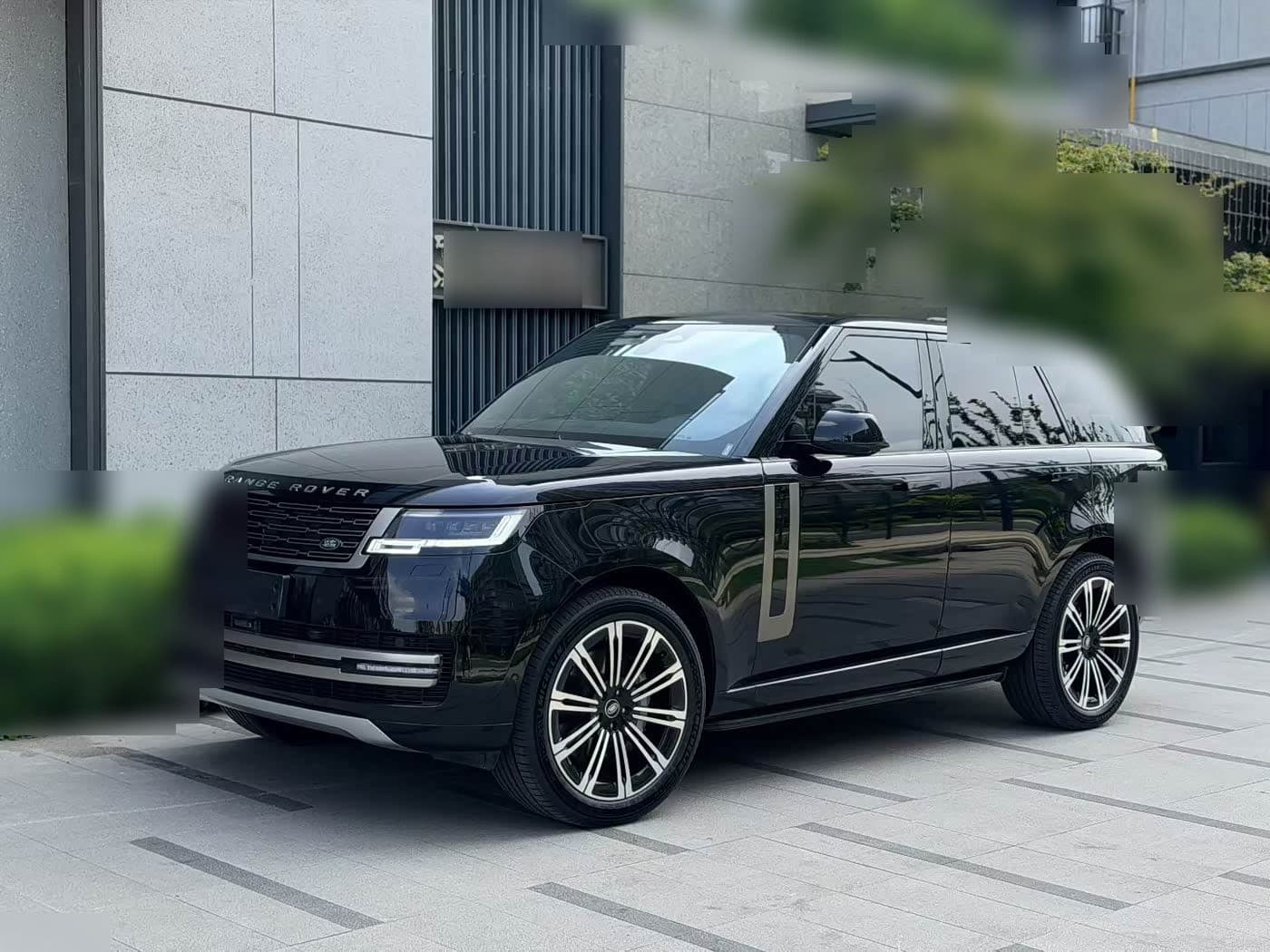 2022 Land Rover Range Rover front exterior