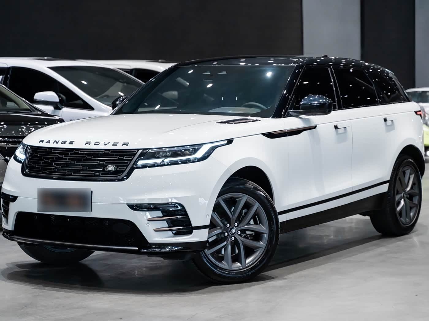2023 Land Rover Range Rover Velar front exterior