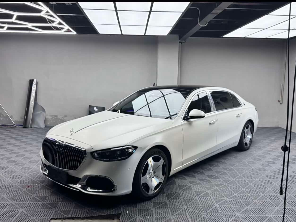 2022 Mercedes-Benz Maybach S-Class front exterior