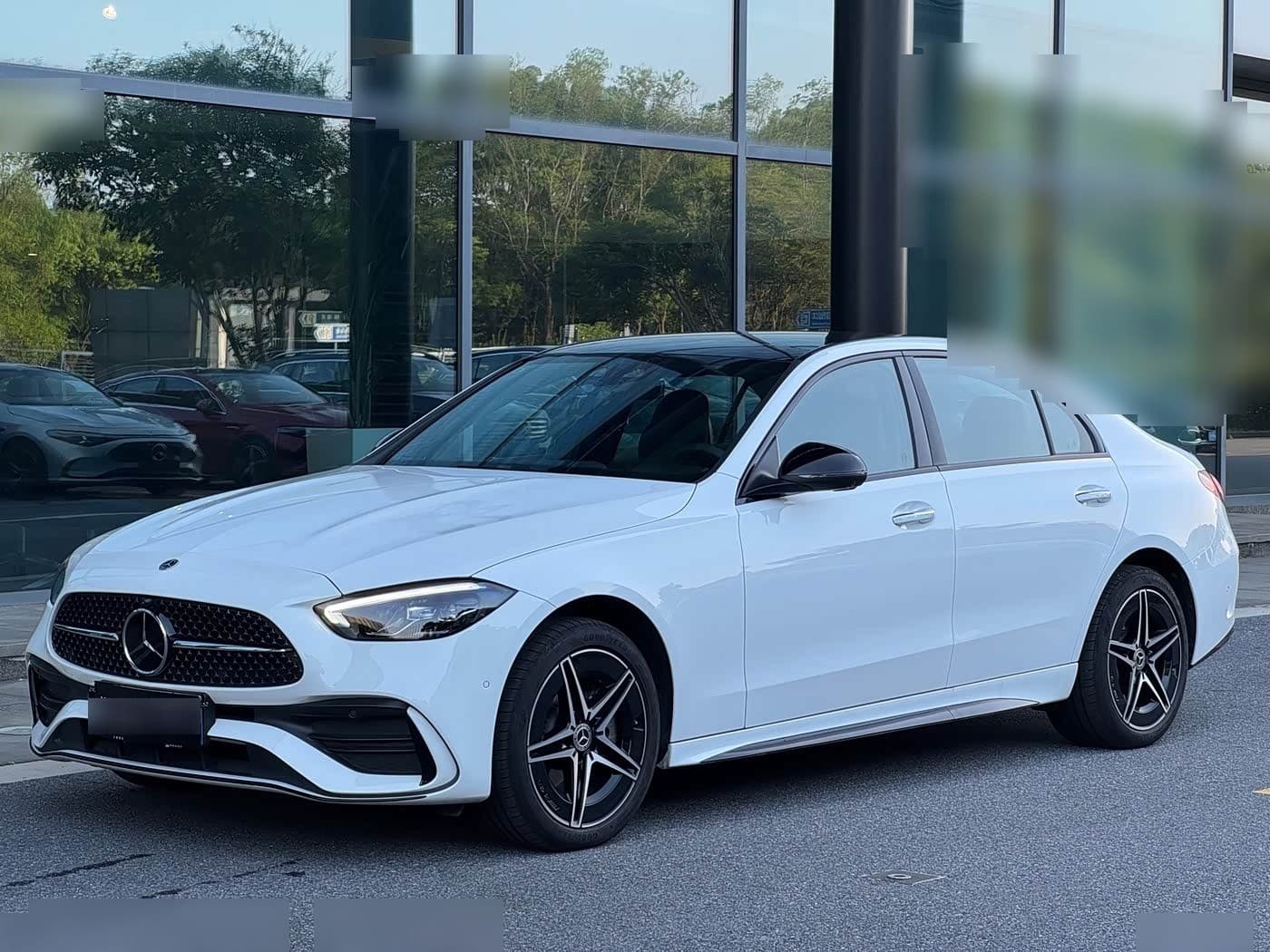 2025 Mercedes-Benz C-Class front exterior
