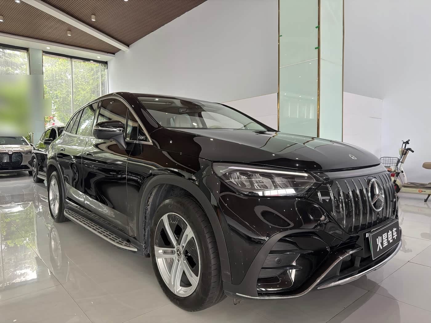 2023 Mercedes-Benz EQE SUV