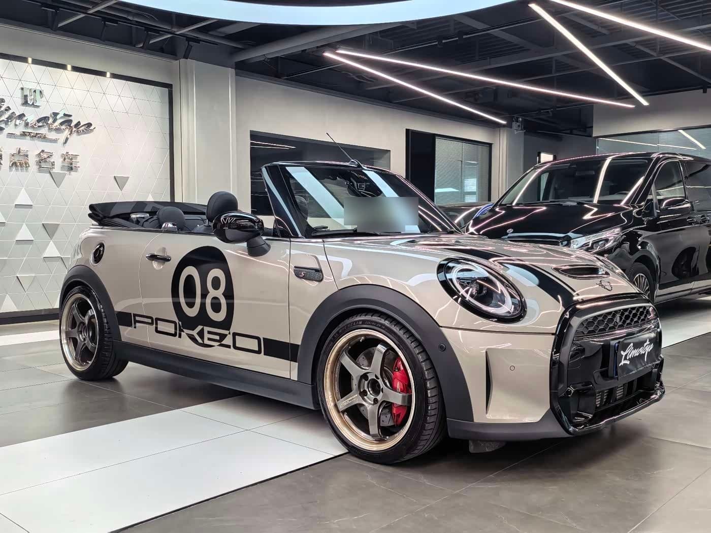 2022 MINI MINI front exterior