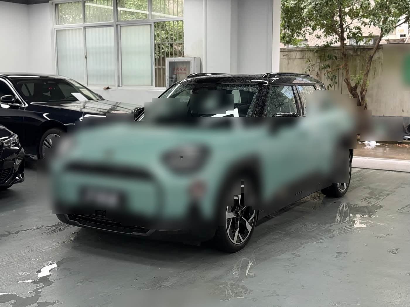 2025 MINI Electric MINI ACEMAN
