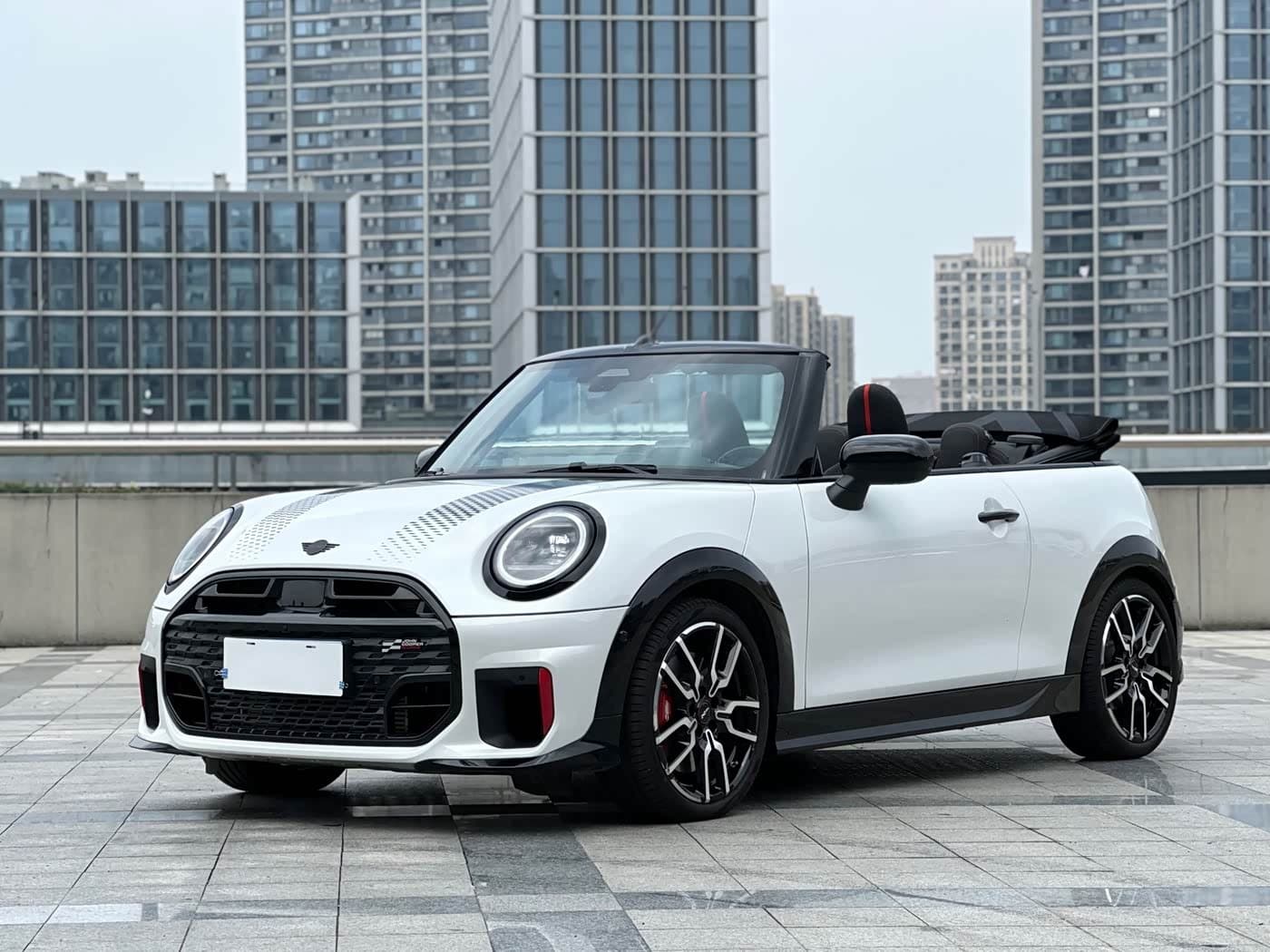 2025 MINI JCW front exterior