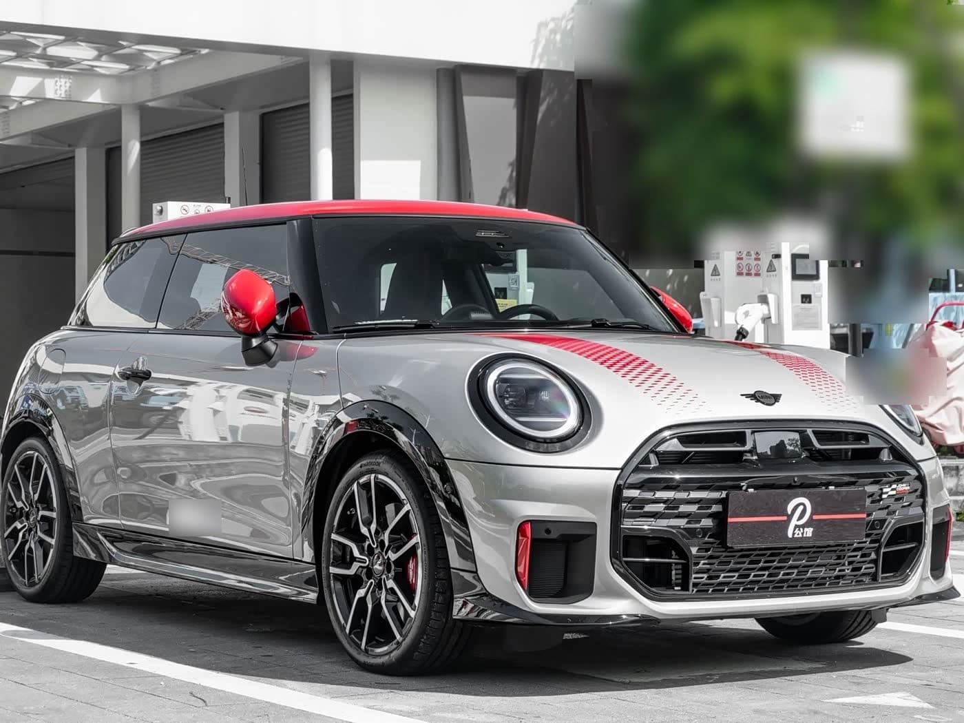 2024 MINI JCW