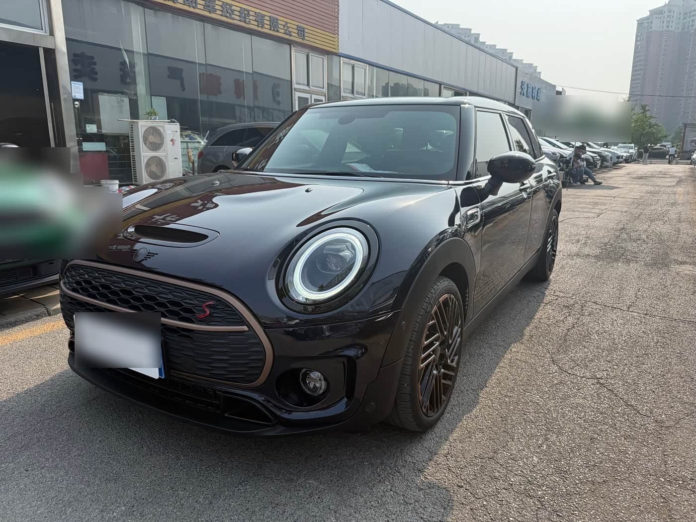 2023 MINI CLUBMAN front exterior