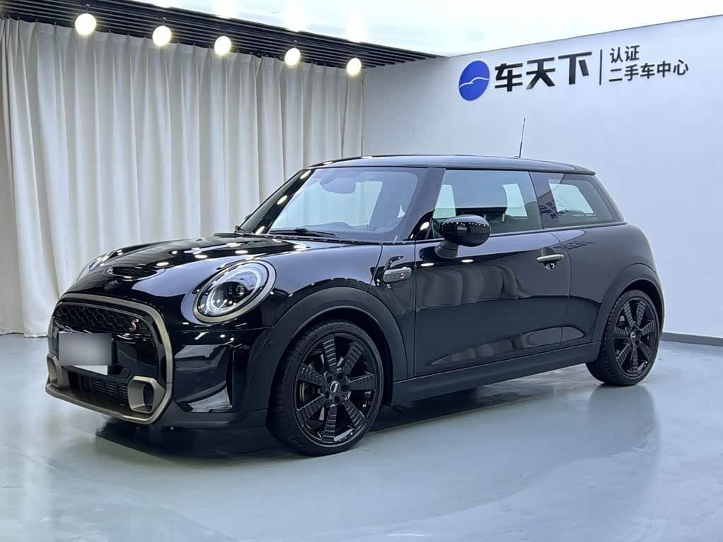 2023 MINI MINI
