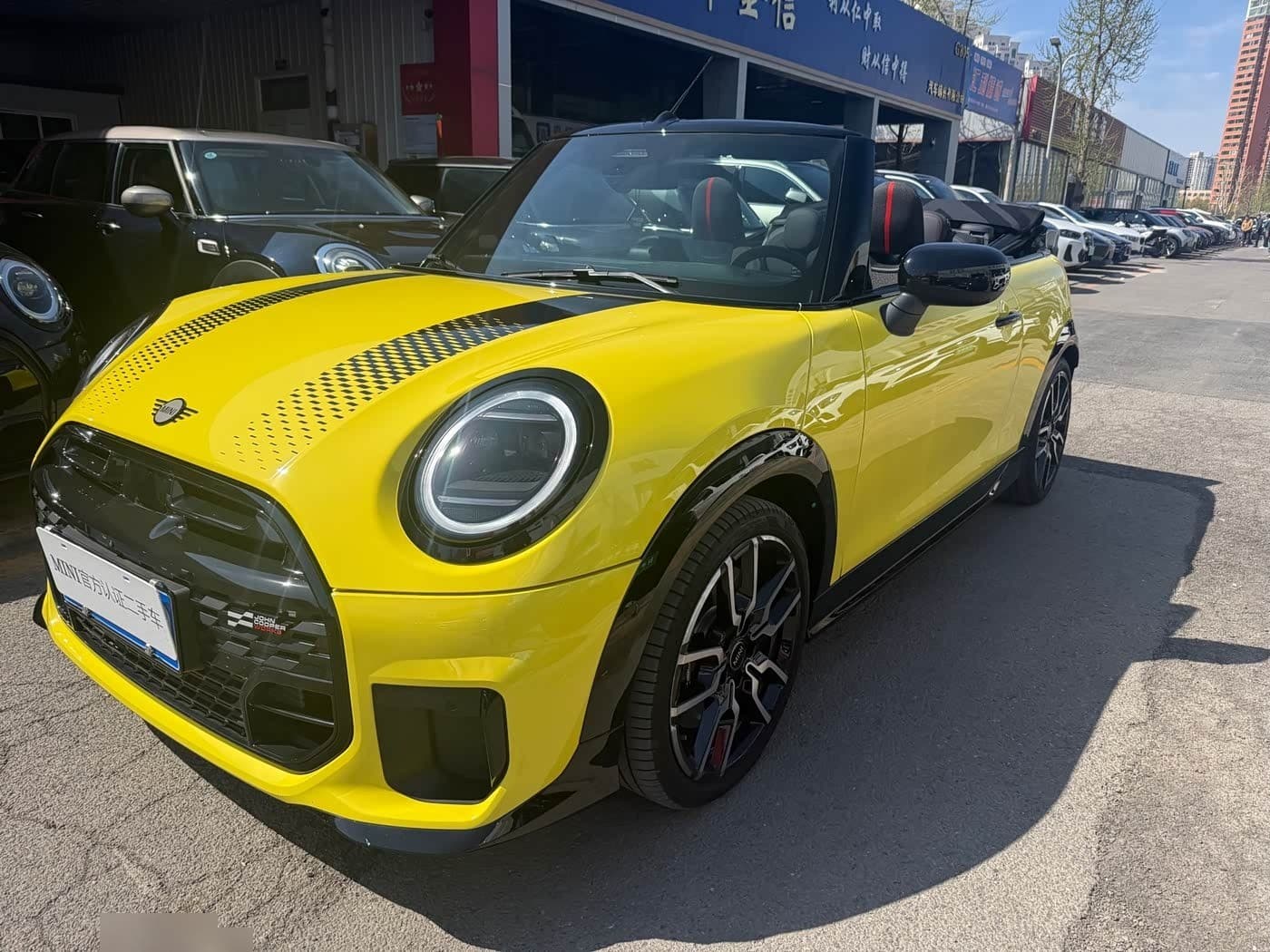 2025 MINI MINI