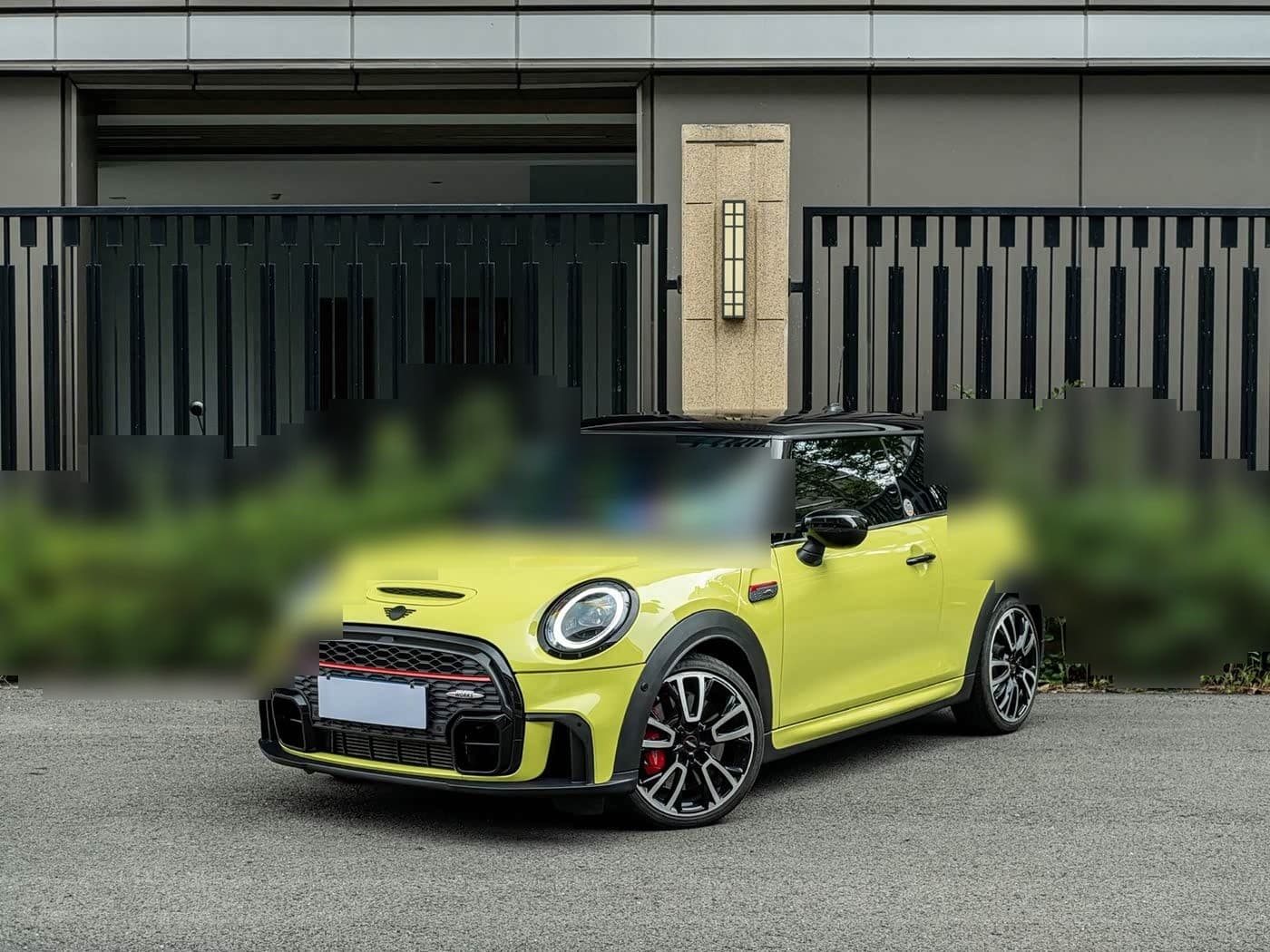 2022 MINI JCW front exterior