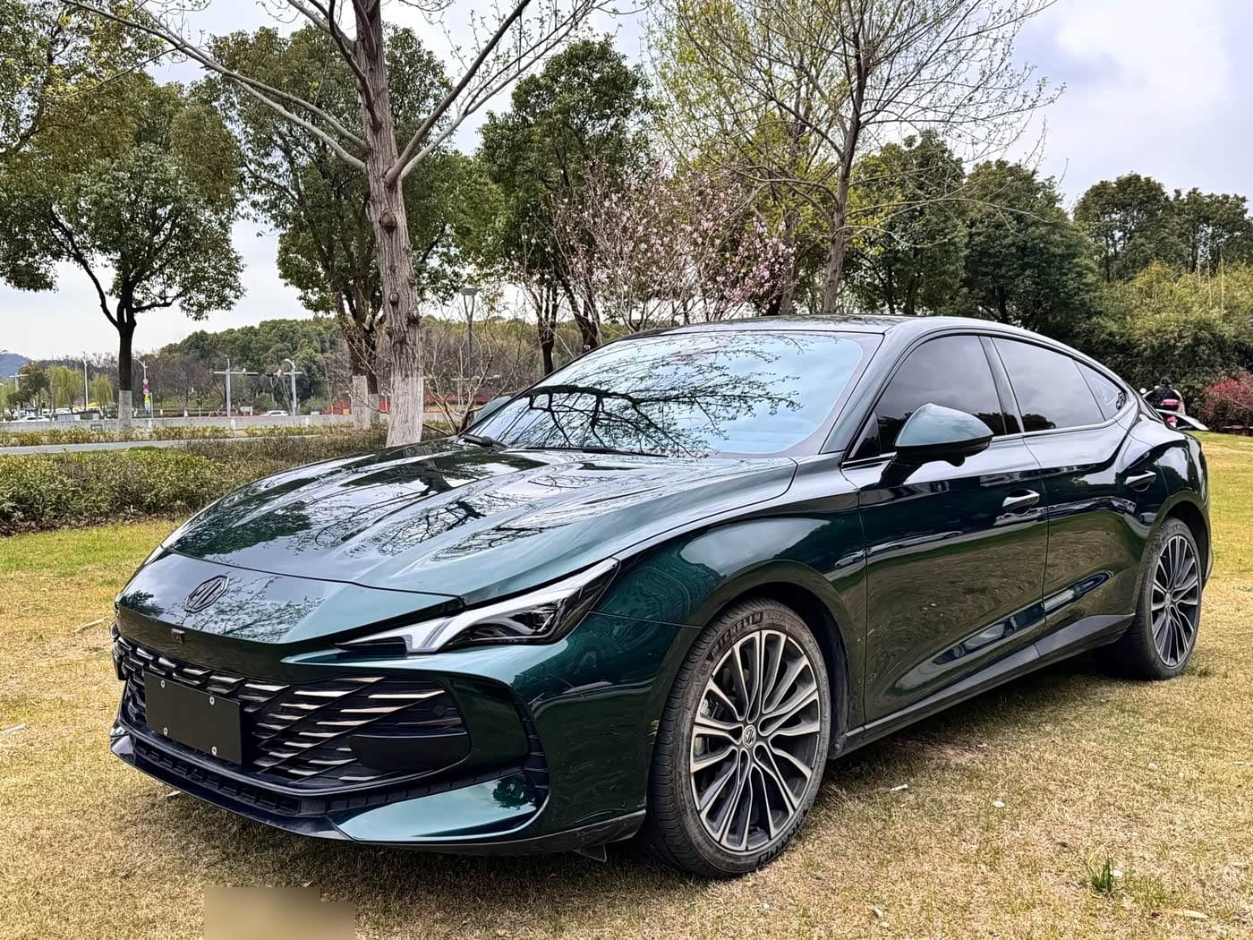 2023 MG MG7 front exterior