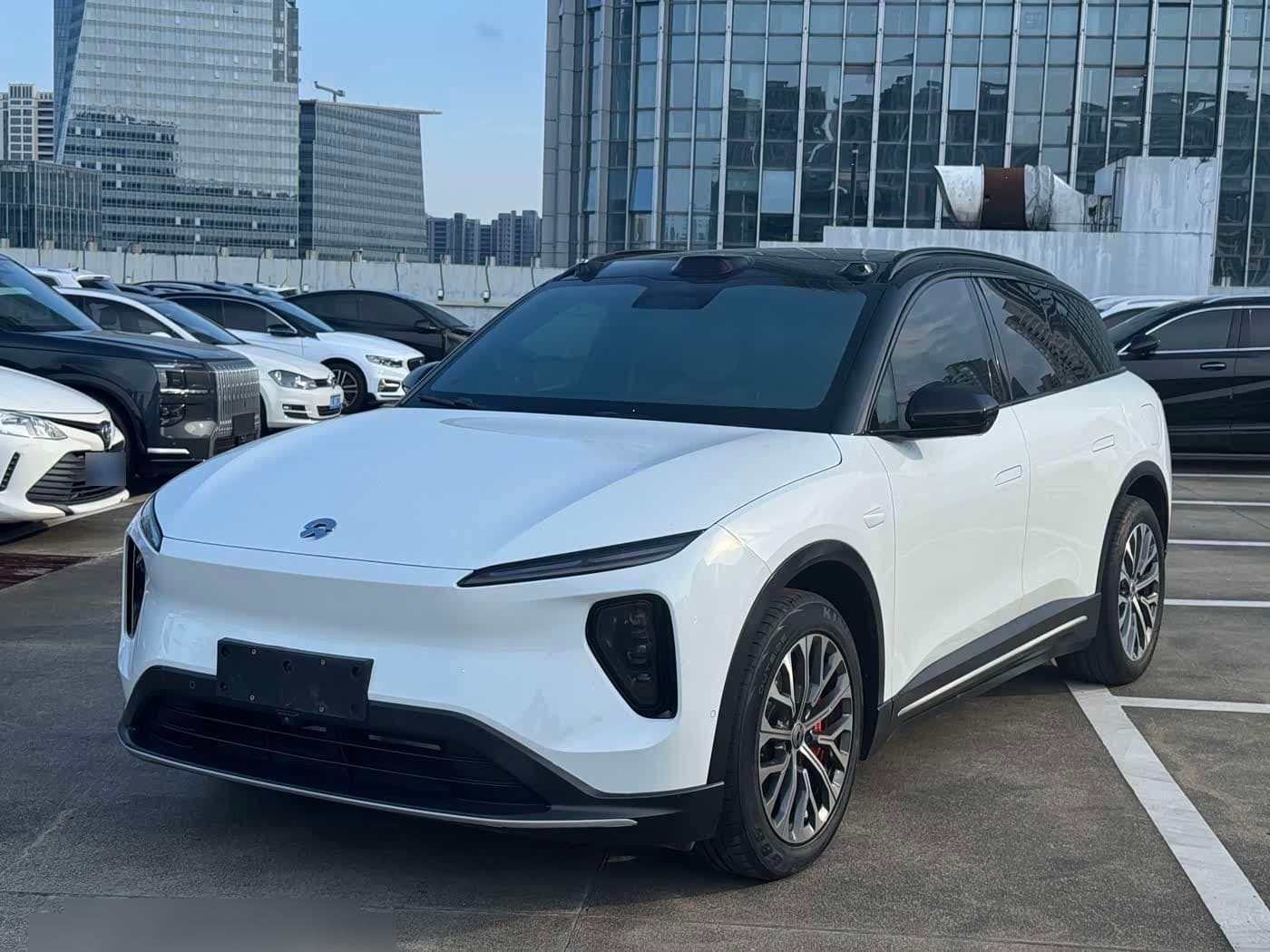 2024 NIO ES6 front exterior