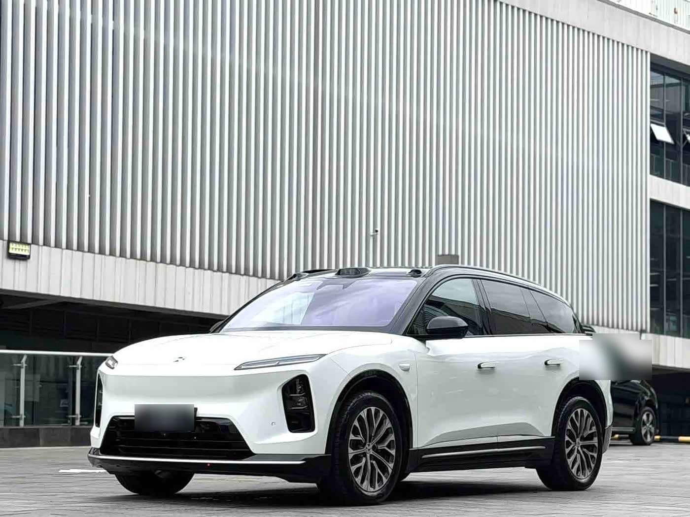 2025 NIO ES6 front exterior
