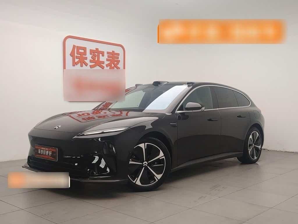 2024 NIO ET5T front exterior