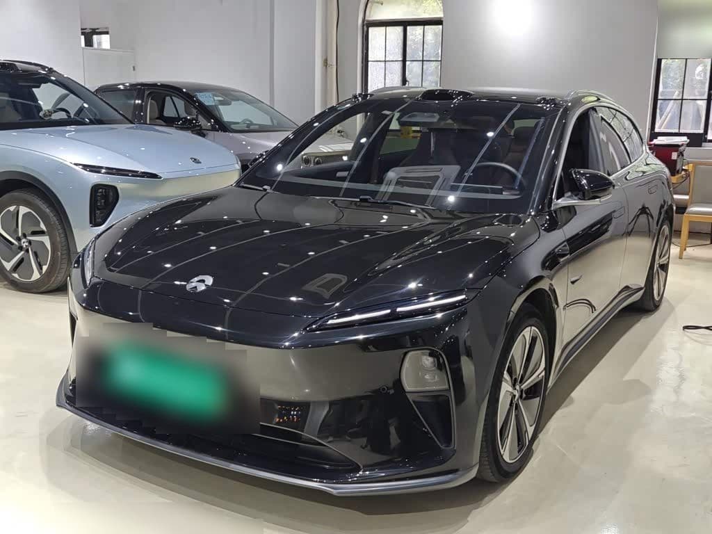 2024 NIO ET5T front exterior