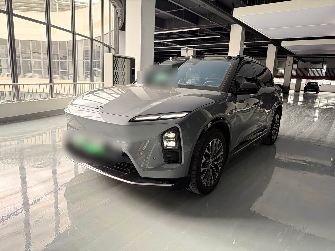 2025 NIO ES6 front exterior