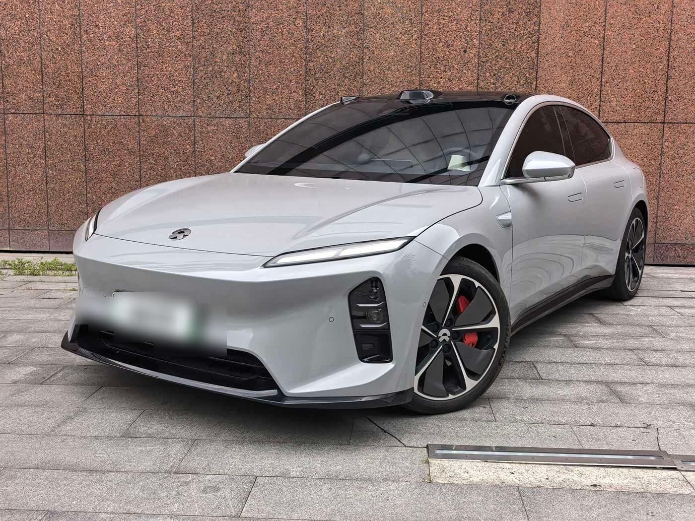 2025 NIO ET5