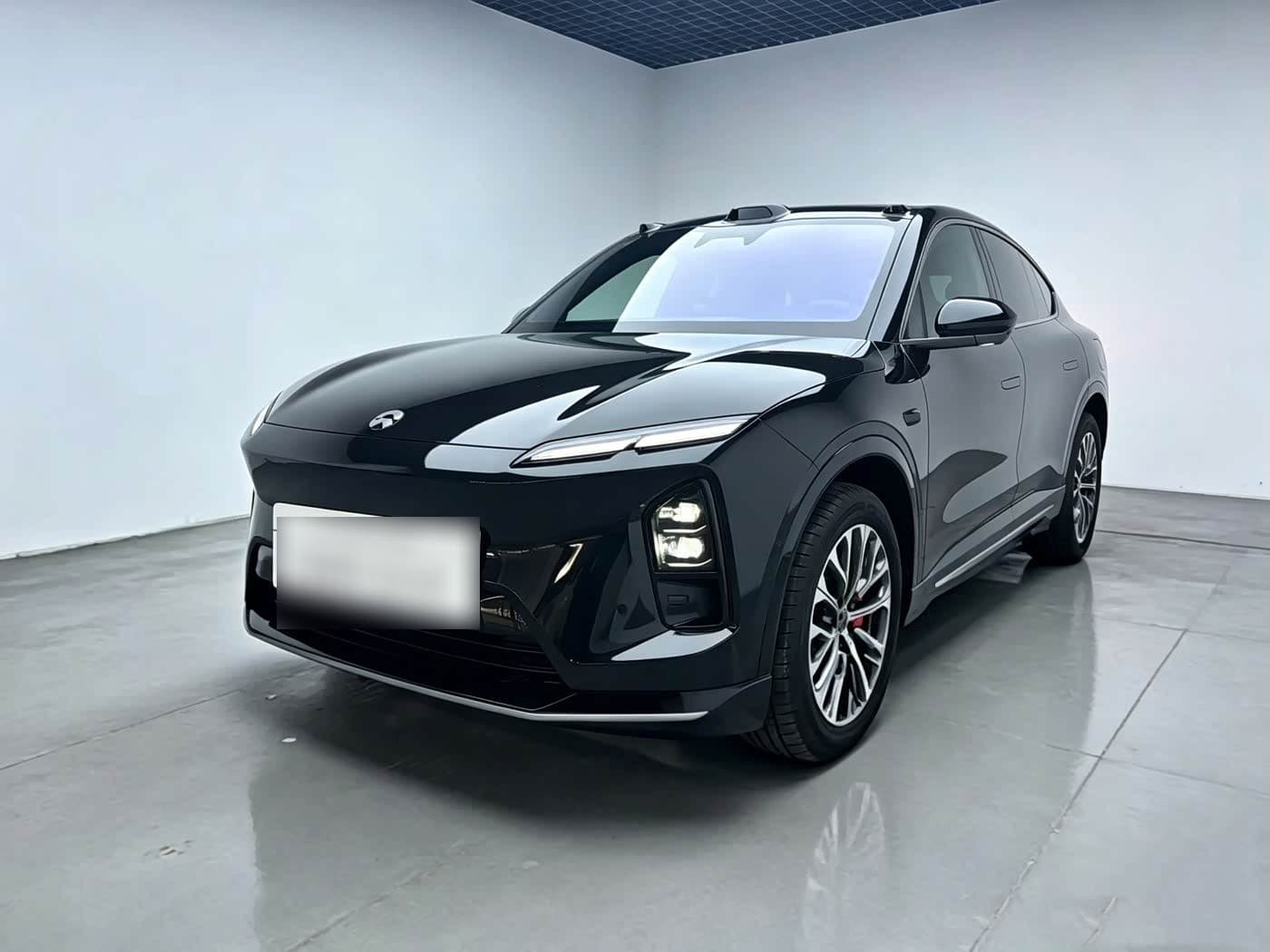 2025 NIO EC6 front exterior