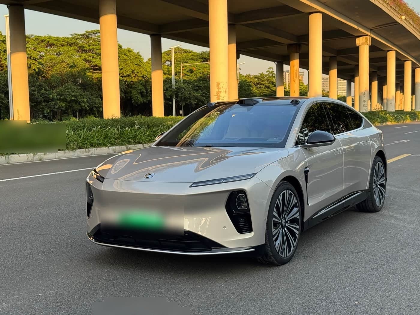 2024 NIO ET9