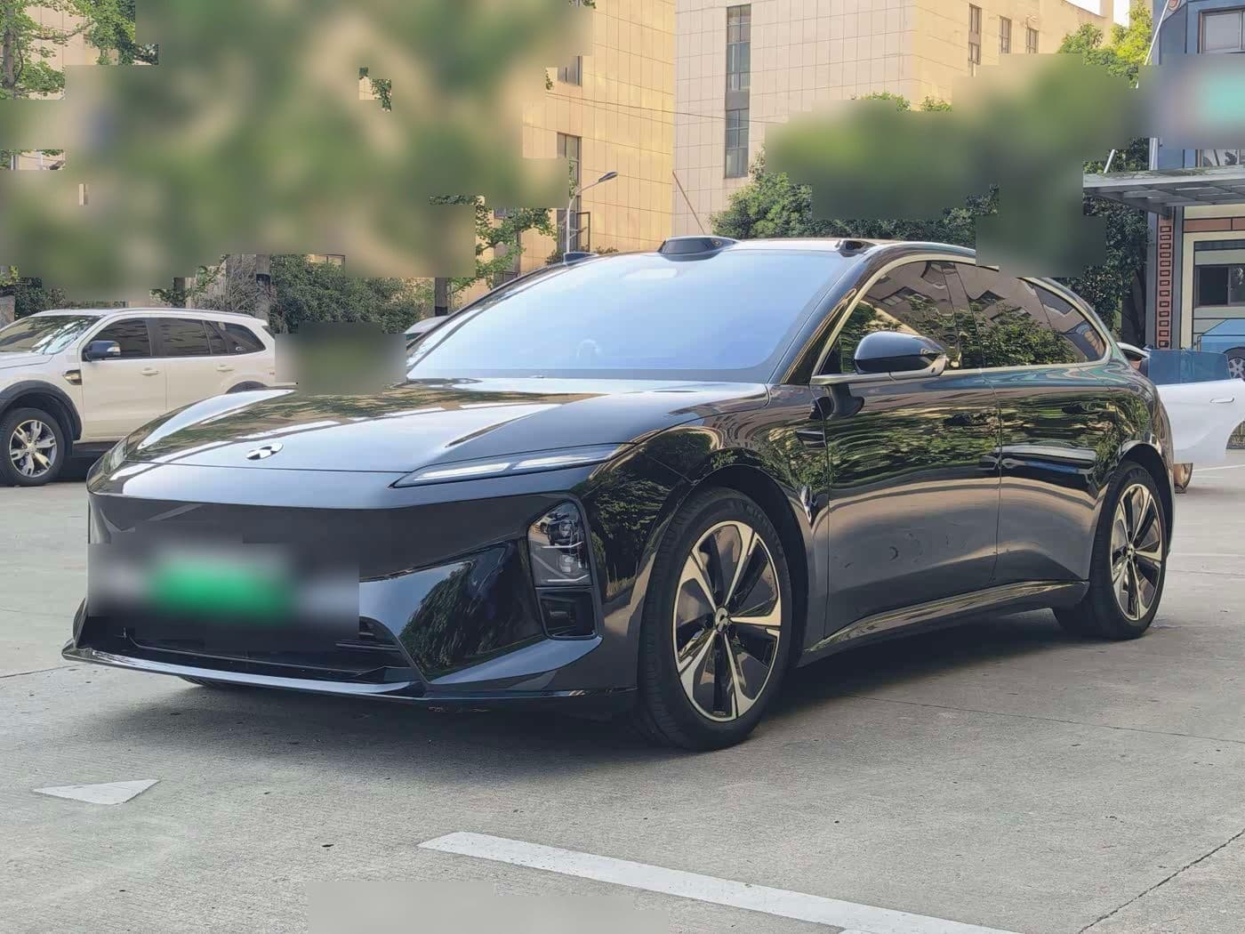 2025 NIO ET5T front exterior