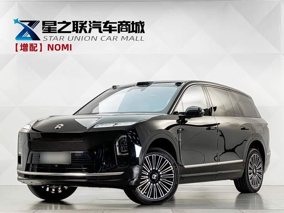 2025 NIO ES8 front exterior