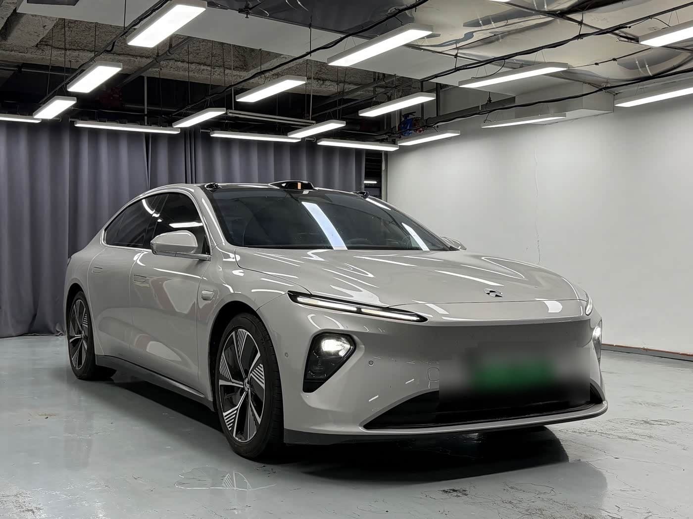 2024 NIO ET7 front exterior