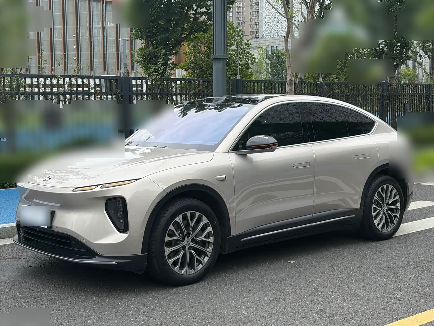 2023 NIO EC6 front exterior