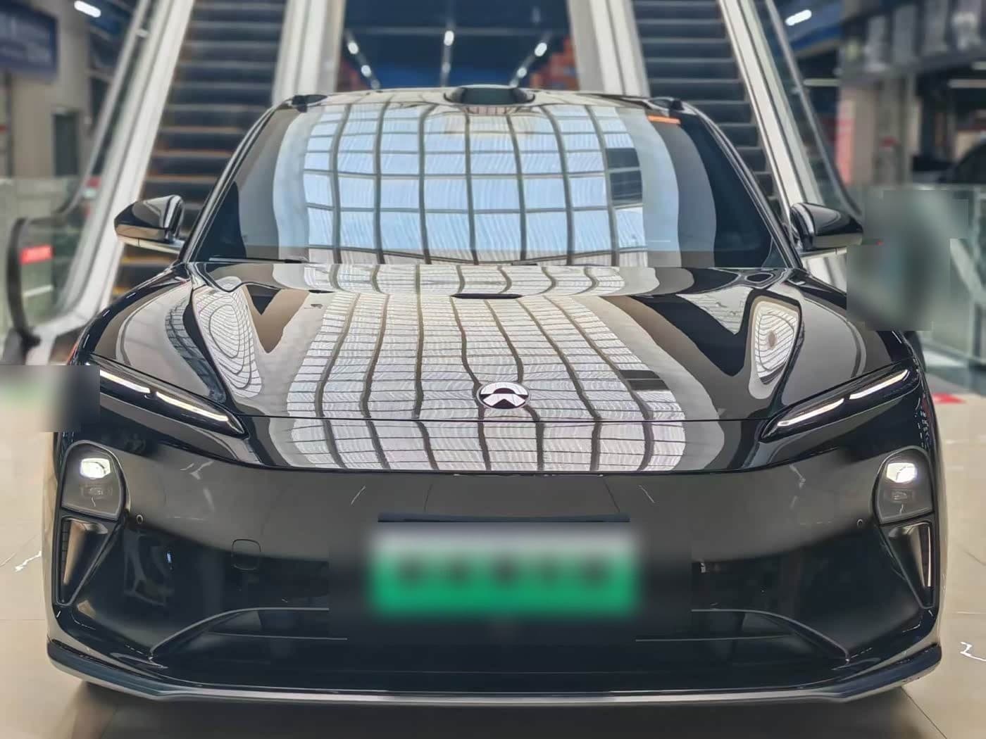 2024 NIO ET5T front exterior