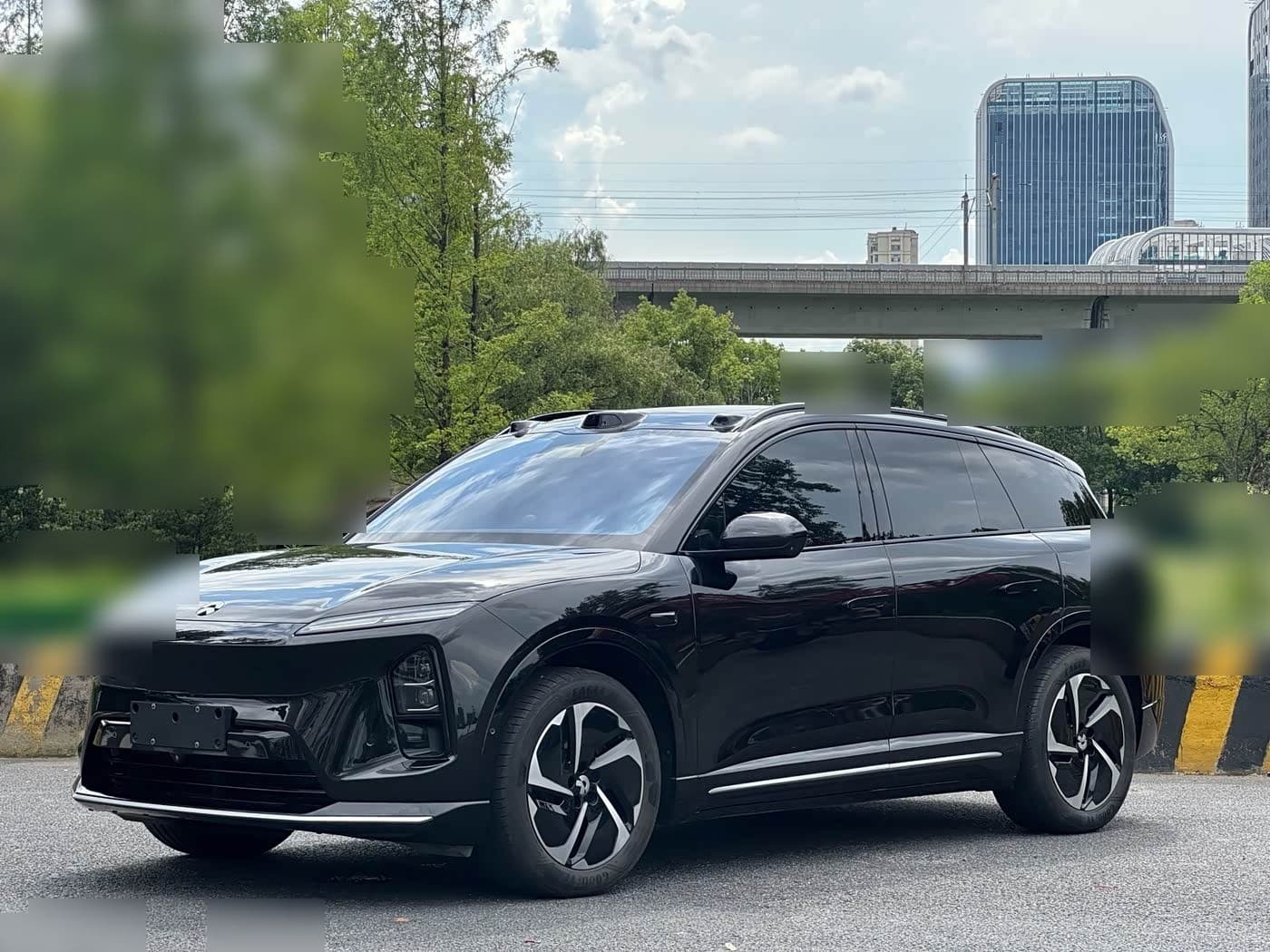 2025 NIO ES6 front exterior