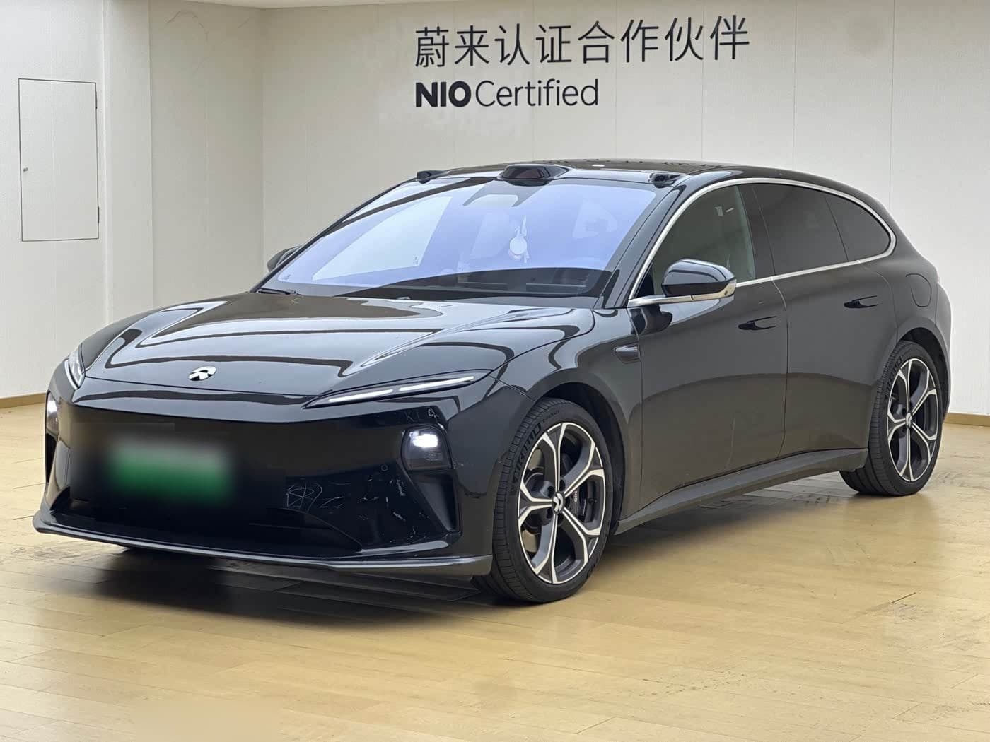 2024 NIO ET5T front exterior
