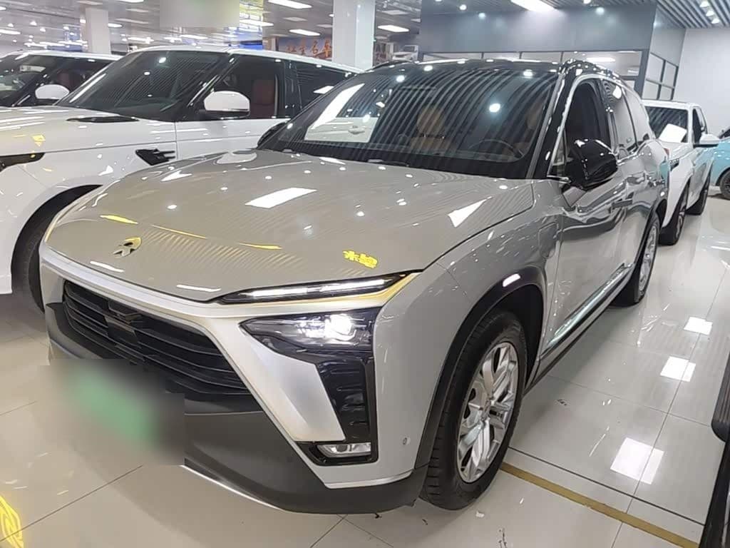 2022 NIO ES8 front exterior