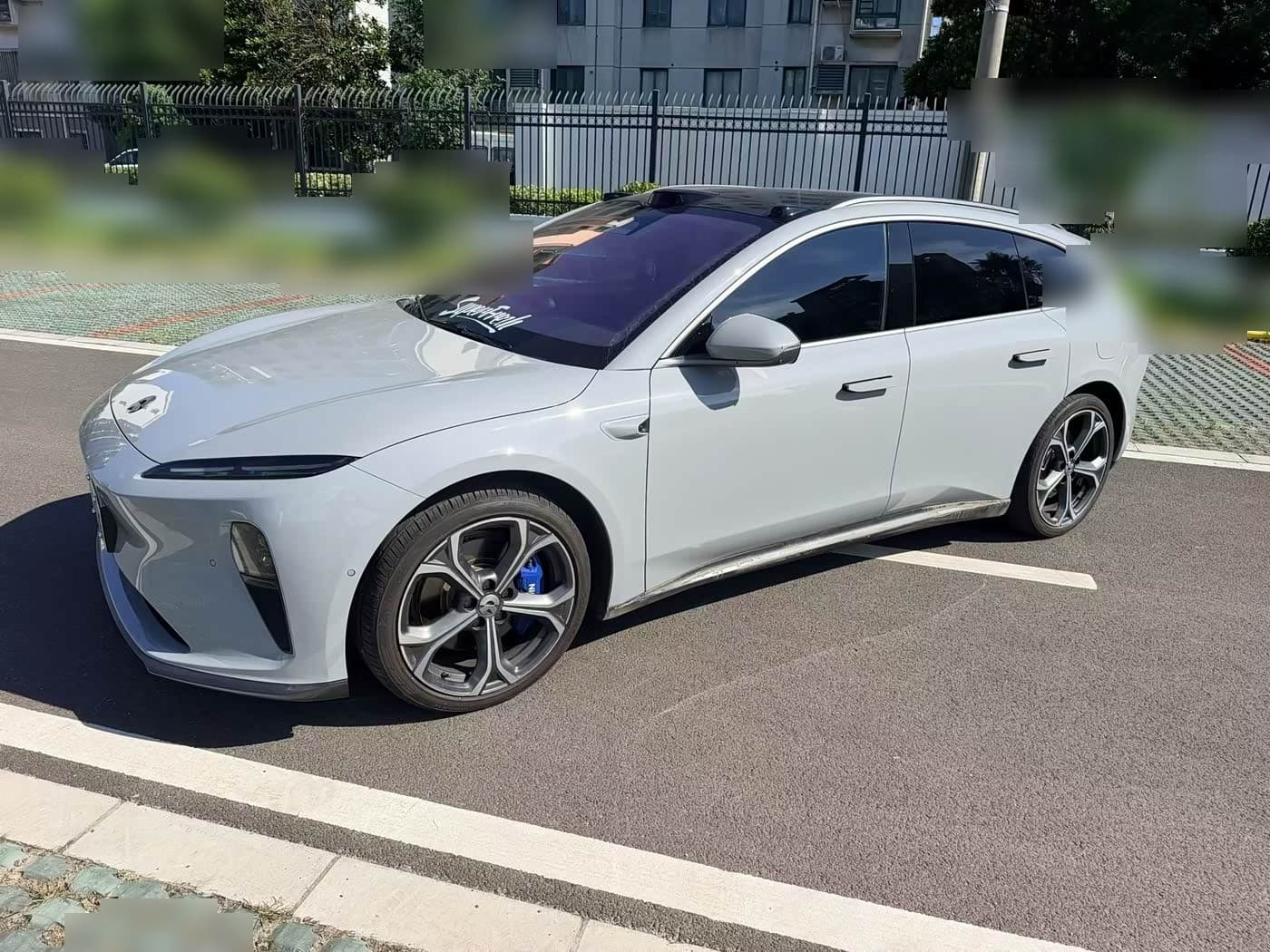 2023 NIO ET5T front exterior