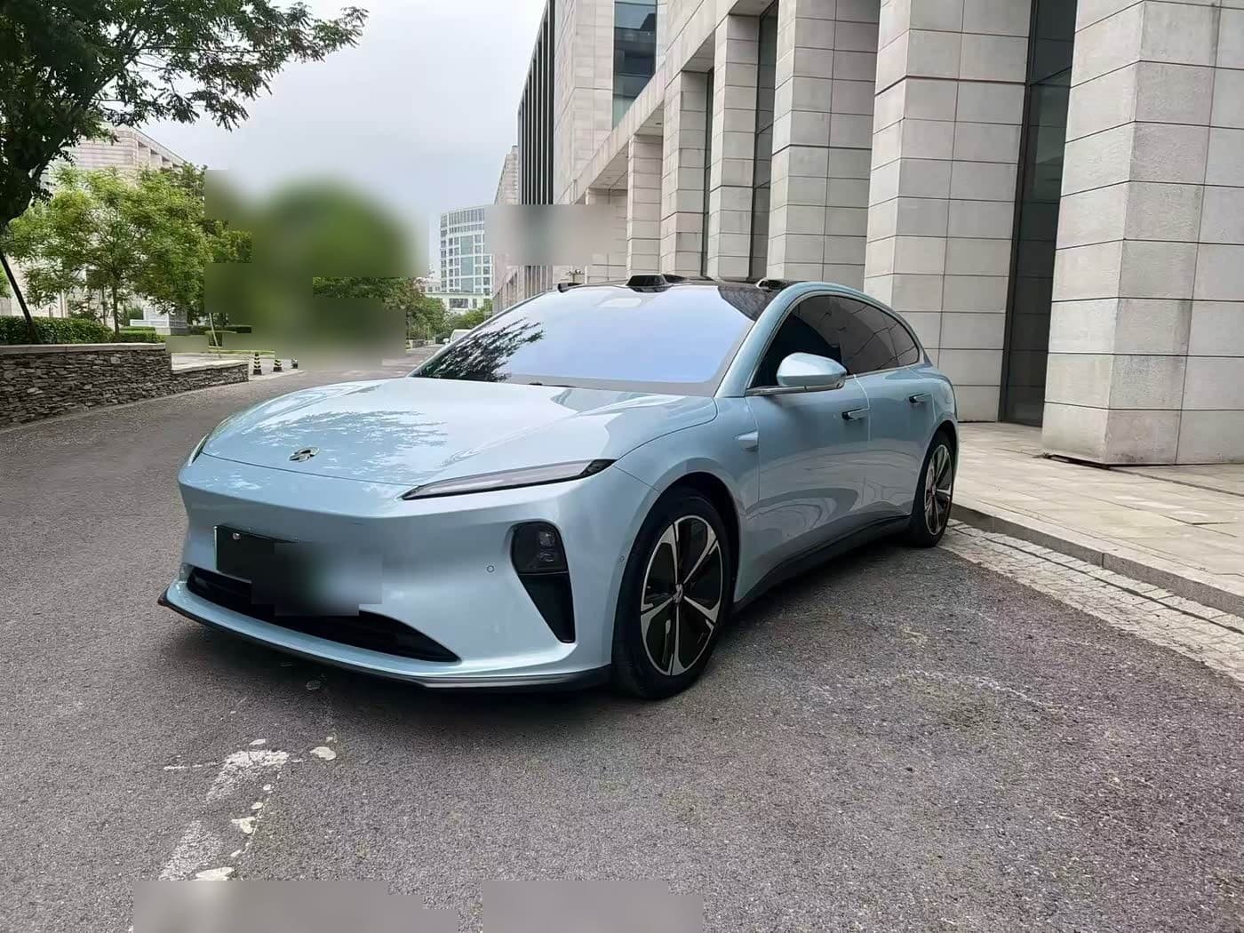 2023 NIO ET5T front exterior
