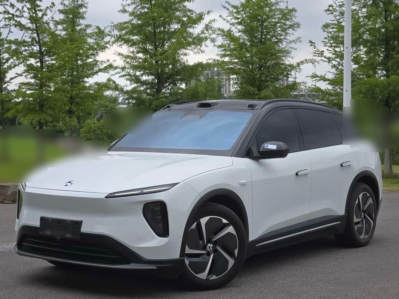 2023 NIO ES6 front exterior