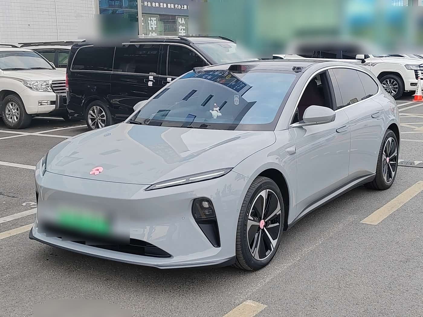 2024 NIO ET5T front exterior