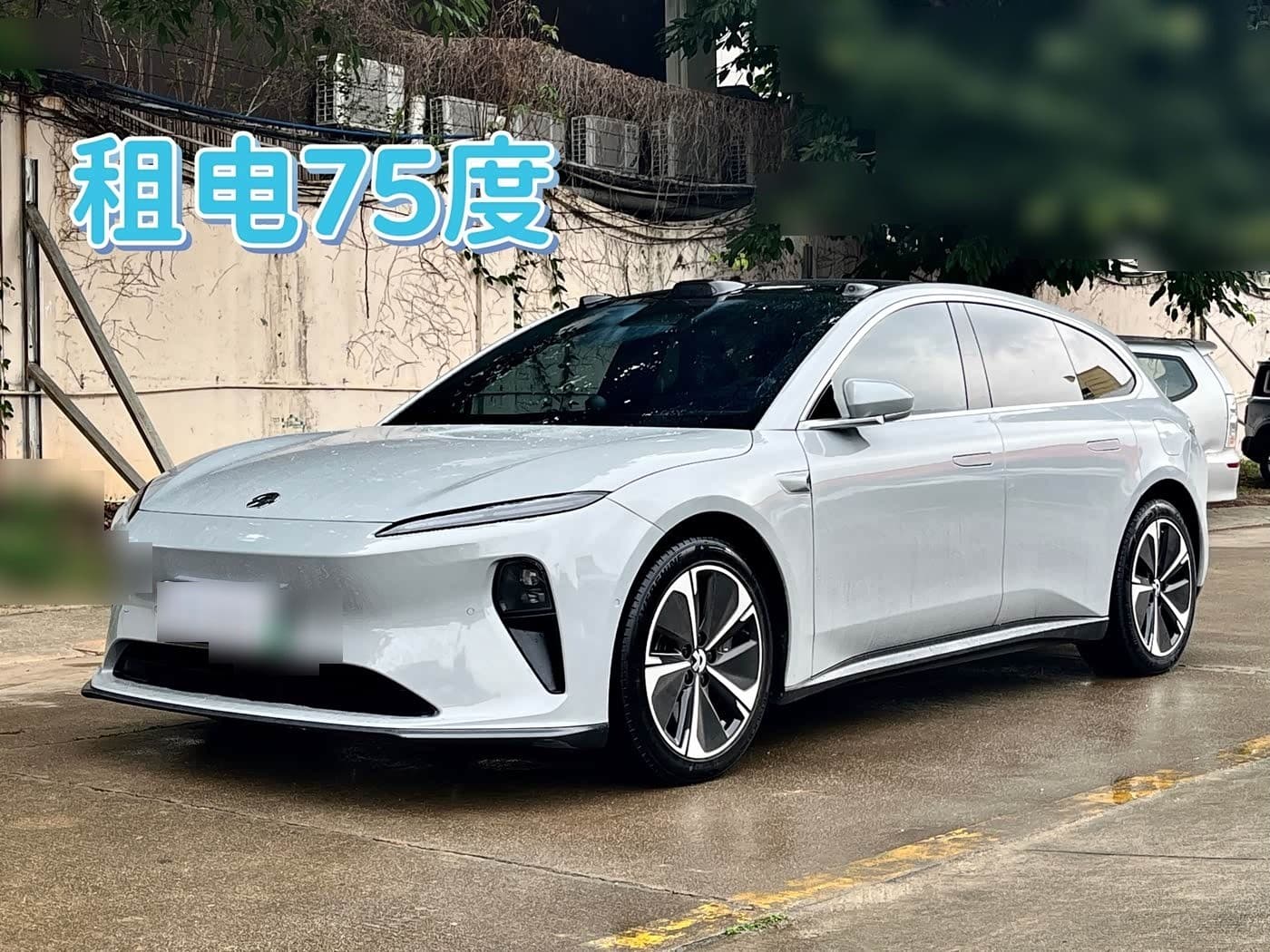 2024 NIO ET5T front exterior