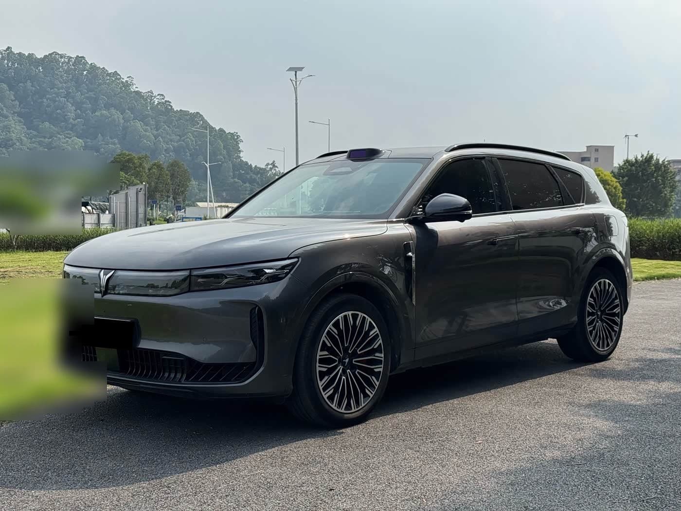2025 Voyah Auto VOYAH FREE front exterior