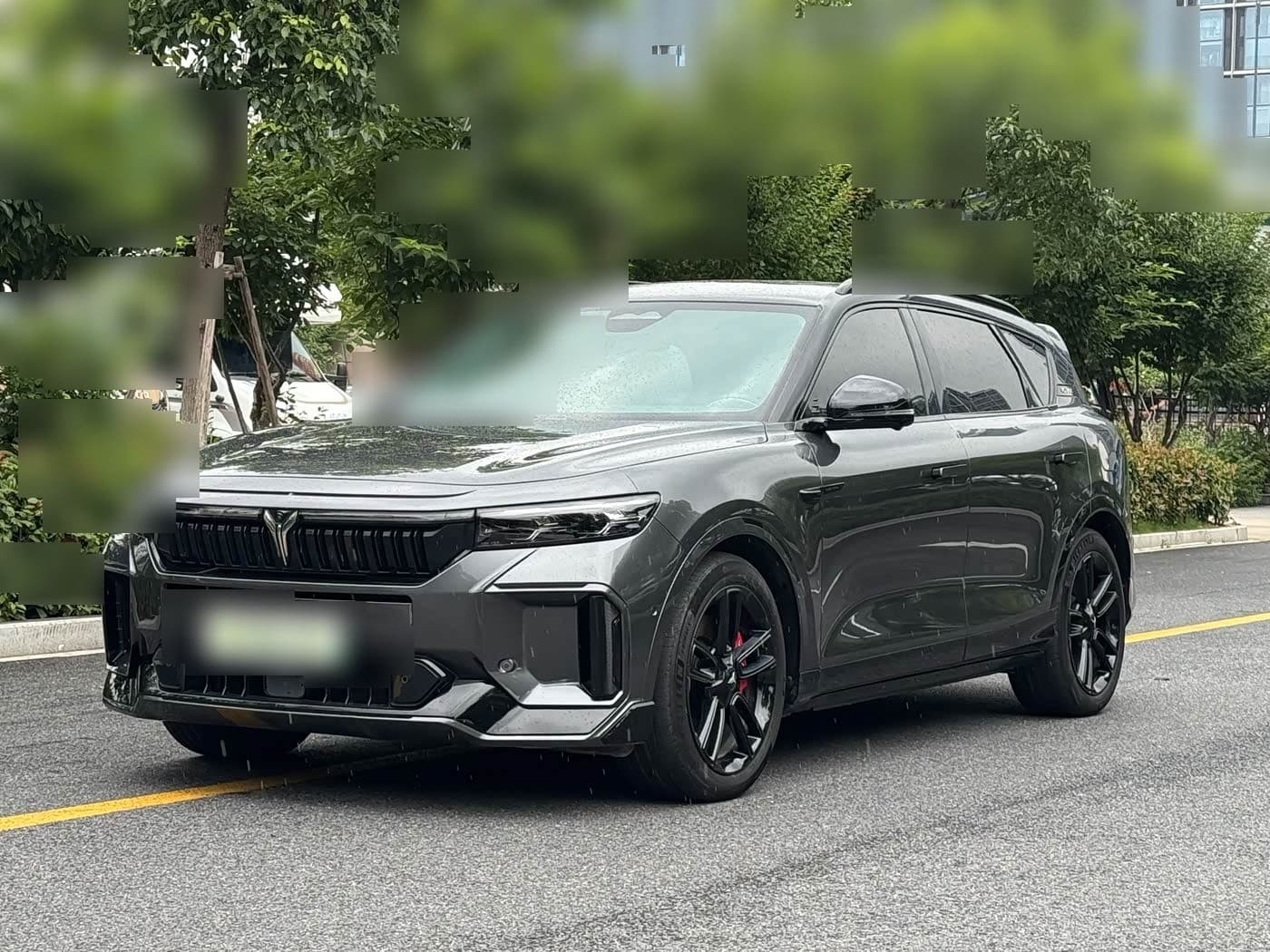 2024 Voyah Auto VOYAH FREE front exterior