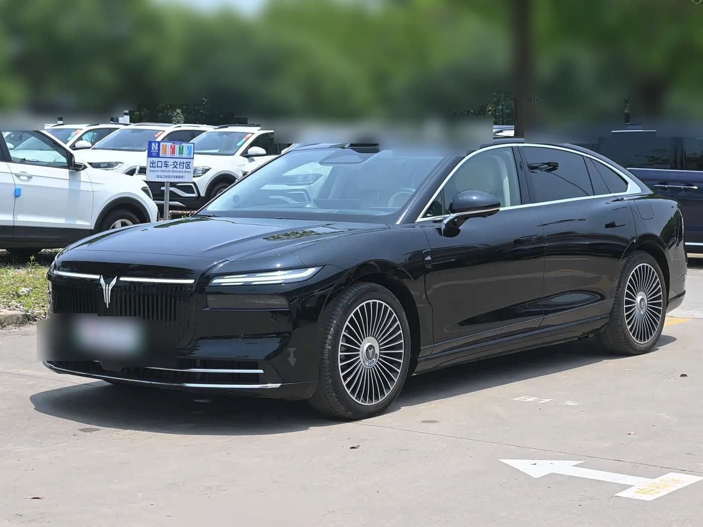 2025 Voyah Auto VOYAH Zhuiguang L front exterior