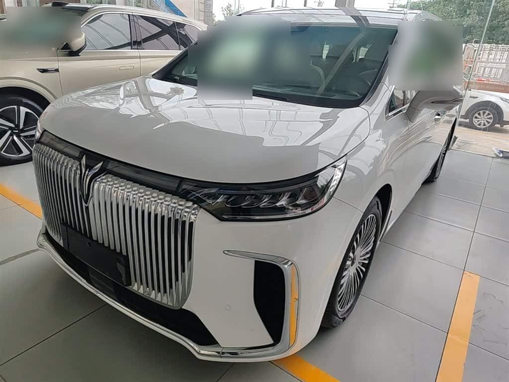 2024 Voyah Auto Voyah Dreamer front exterior