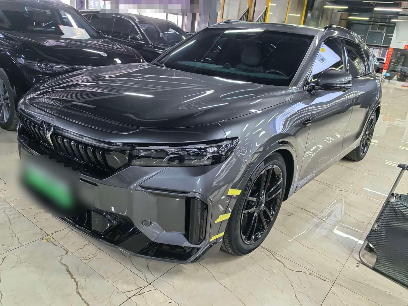 2024 Voyah Auto VOYAH FREE front exterior