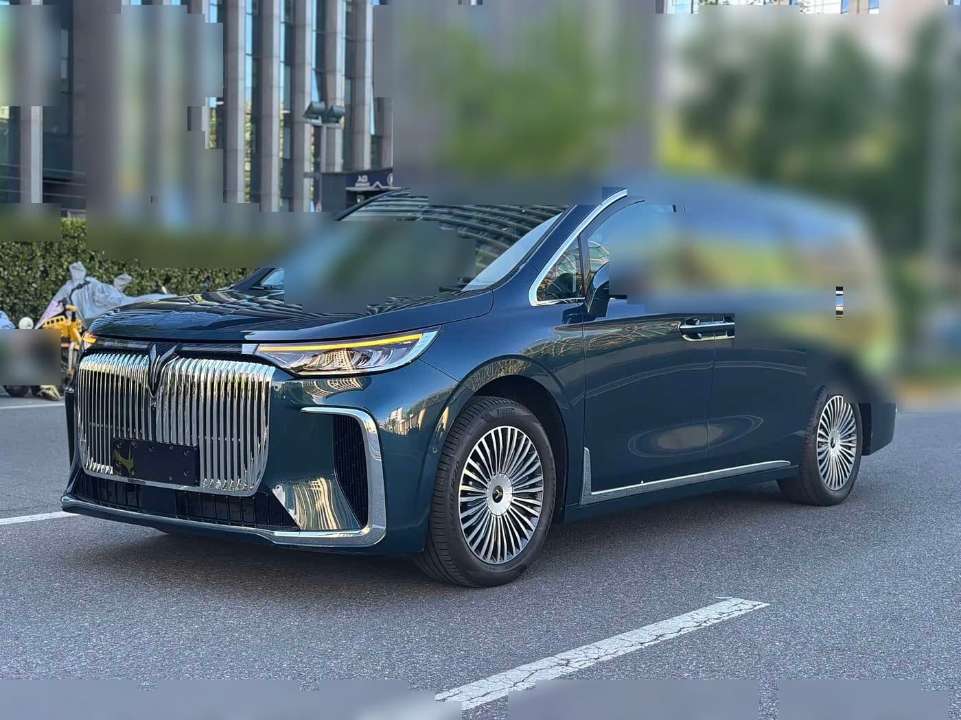 2024 Voyah Auto Voyah Dreamer front exterior