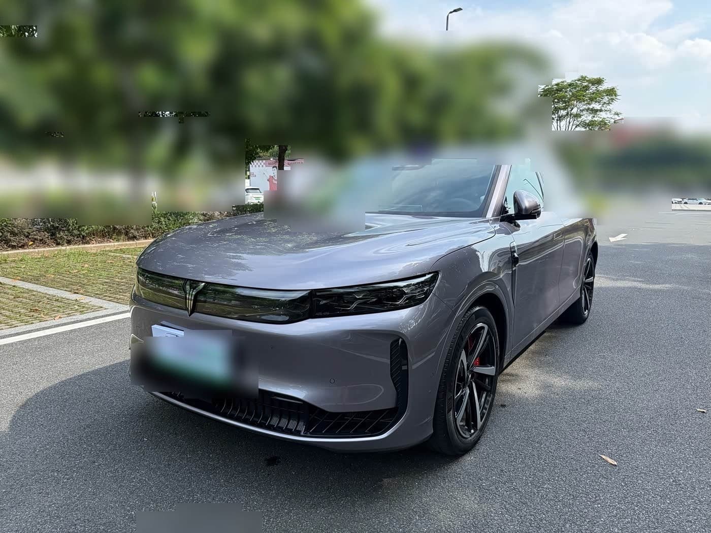 2025 Voyah Auto VOYAH FREE front exterior