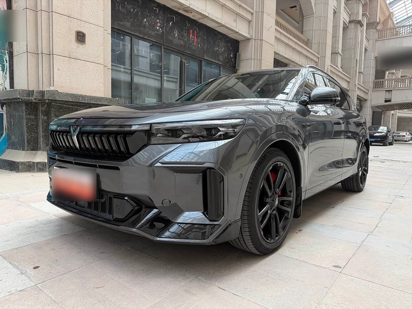 2024 Voyah Auto VOYAH FREE front exterior