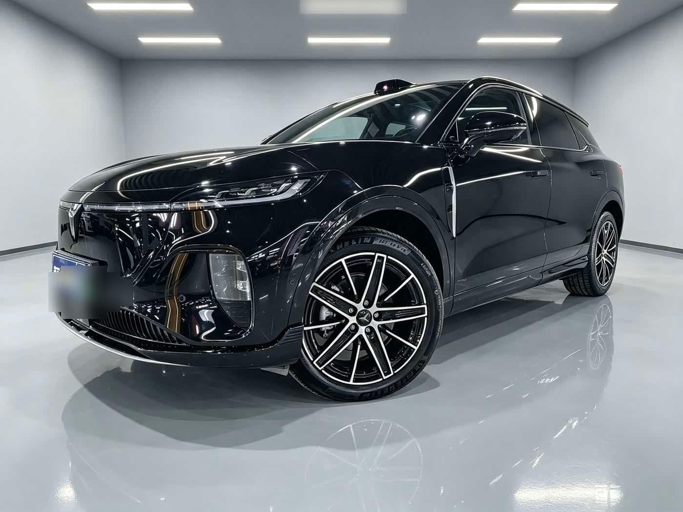 2025 Voyah Auto Voyah Zhiyin front exterior