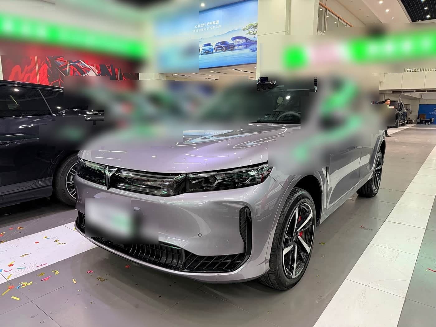 2025 Voyah Auto VOYAH FREE front exterior