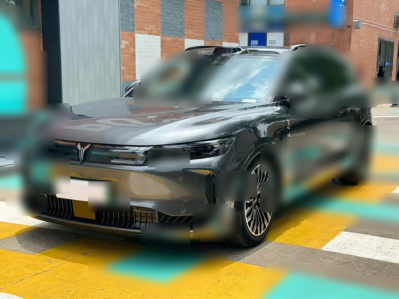 2025 Voyah Auto VOYAH FREE front exterior