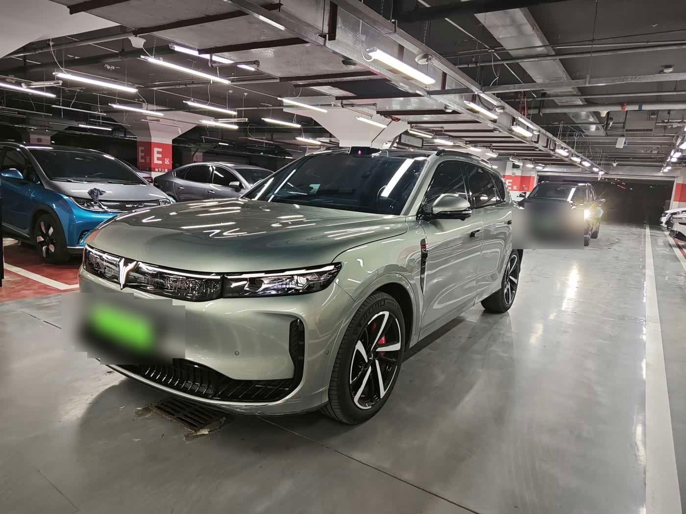 2025 Voyah Auto VOYAH FREE front exterior